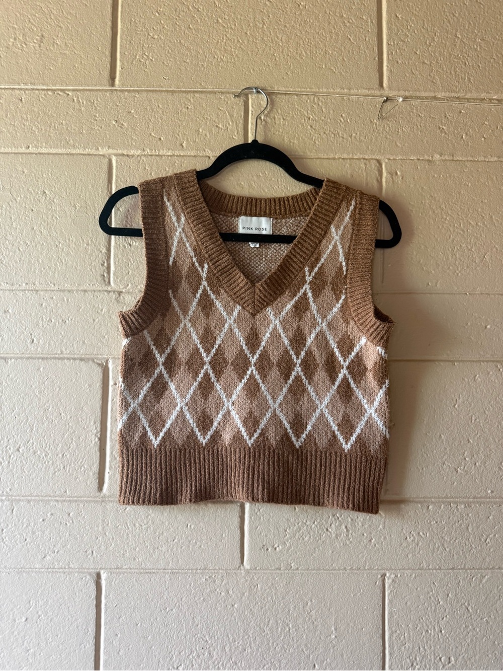 Pink Rose Brown Argyle V‑Neck Sweater Vest